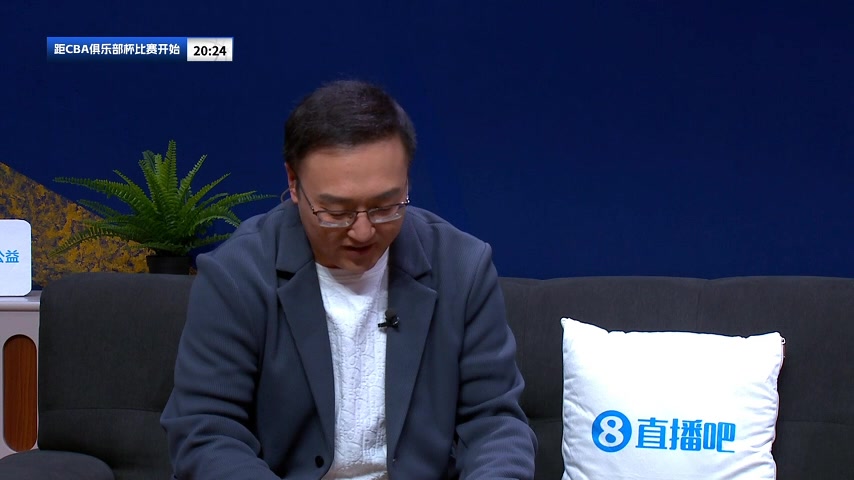 png电子网站杨毅：顶级外援毫无疑问比顶级国内球员更重要 四川夺冠就是证明